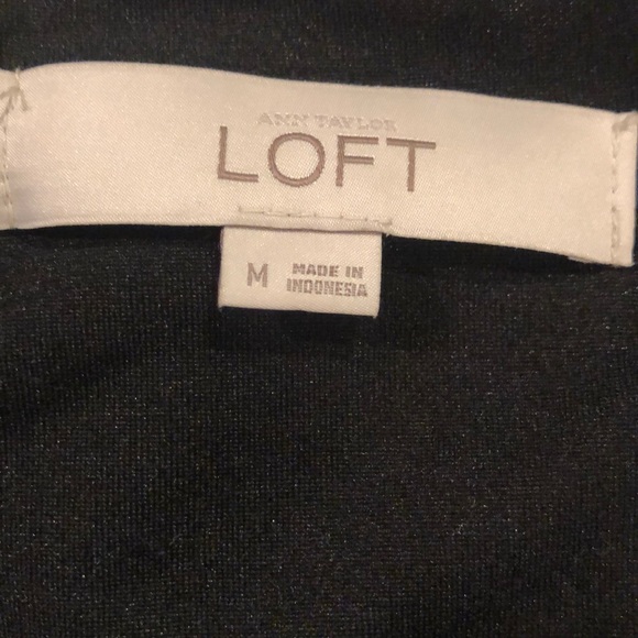 Gold Loft Dress - Picture 5 of 6